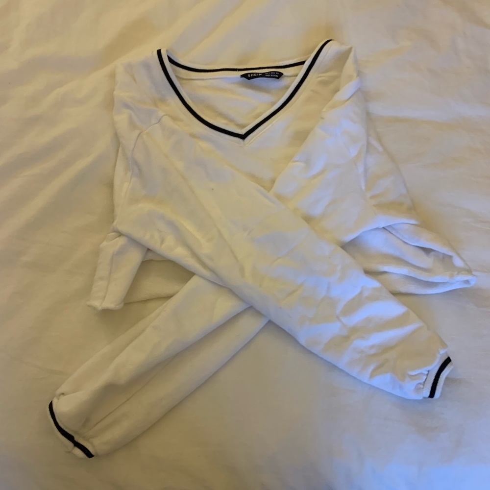 Shein white/navy cropped sweater